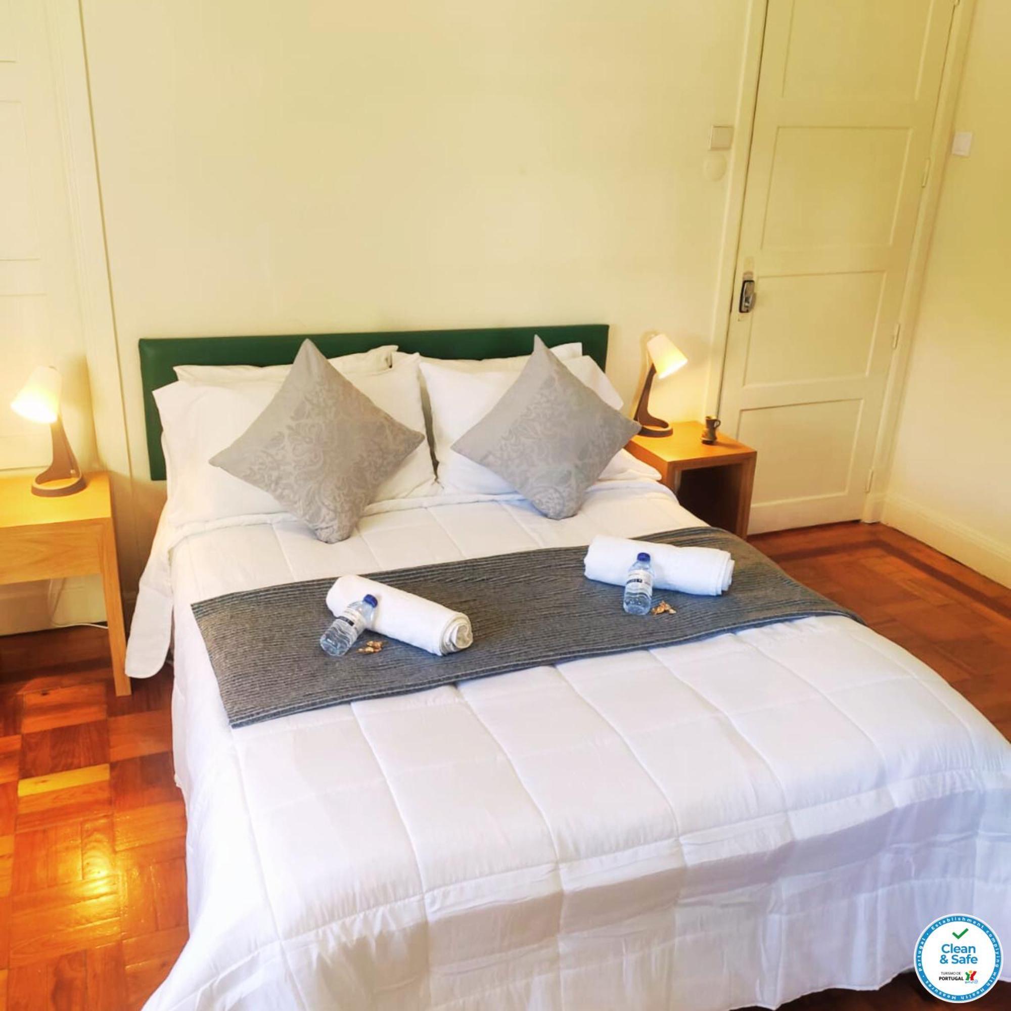 Imaculada Home Royal - Cobramos Estacionamento - Precisa Reservar Брага Экстерьер фото