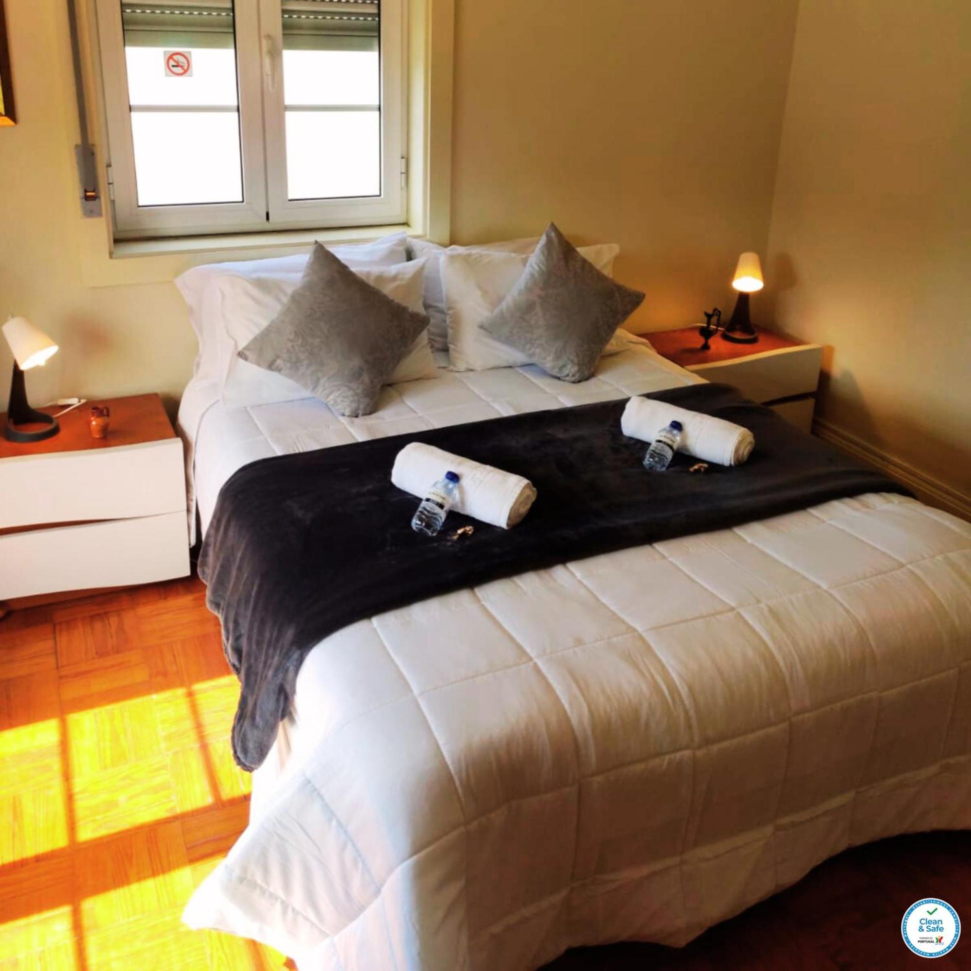 Imaculada Home Royal - Cobramos Estacionamento - Precisa Reservar Брага Экстерьер фото