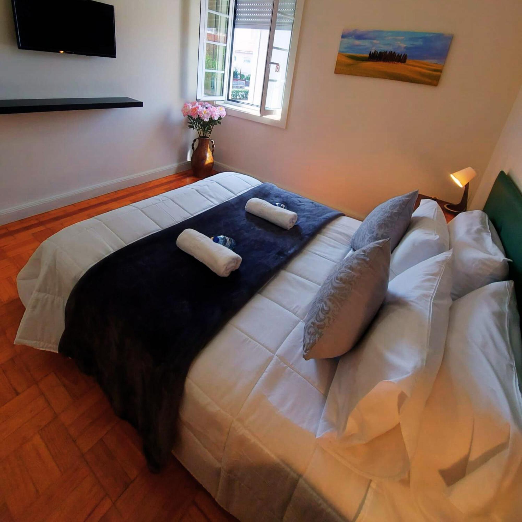 Imaculada Home Royal - Cobramos Estacionamento - Precisa Reservar Брага Экстерьер фото