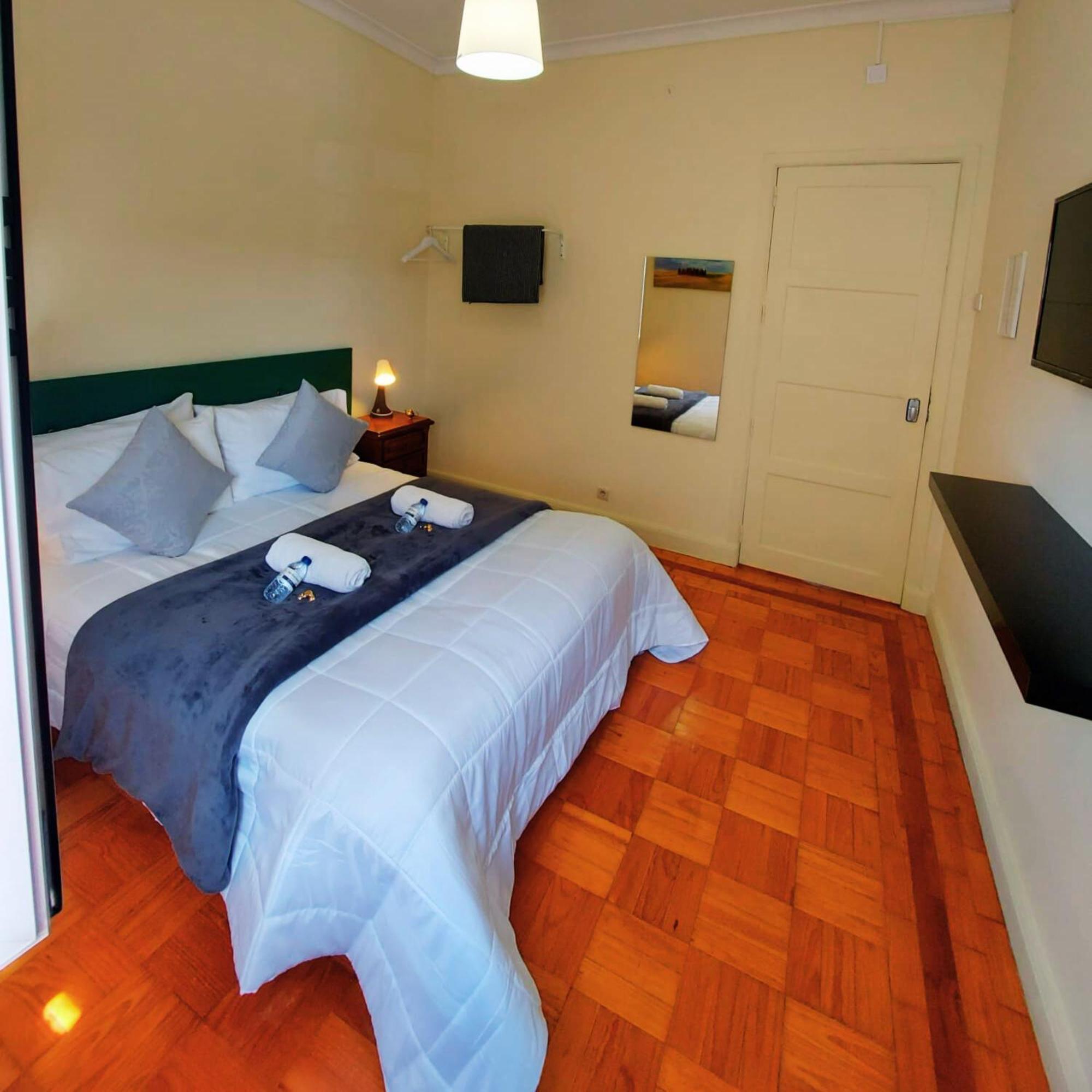 Imaculada Home Royal - Cobramos Estacionamento - Precisa Reservar Брага Экстерьер фото