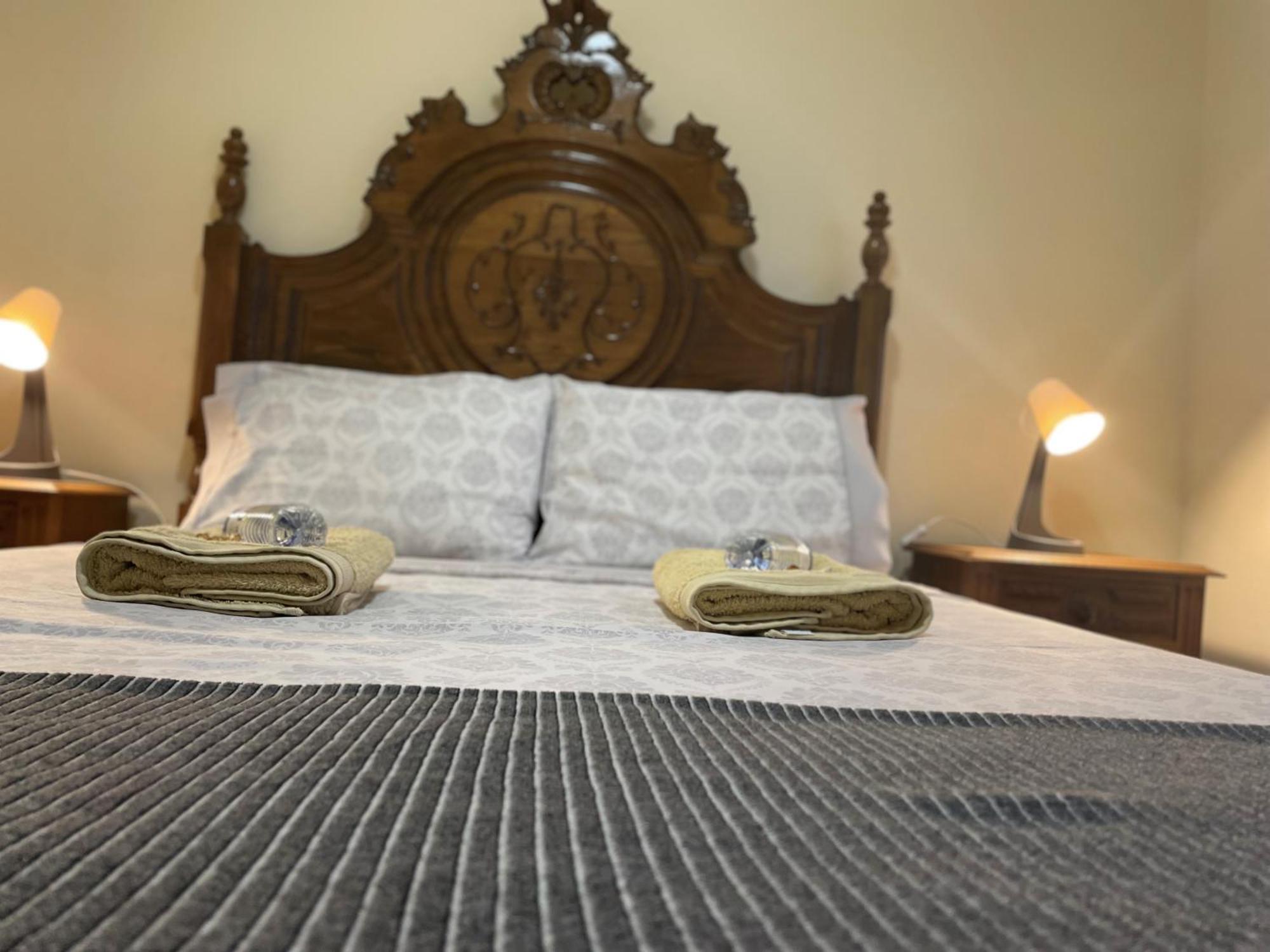 Imaculada Home Royal - Cobramos Estacionamento - Precisa Reservar Брага Экстерьер фото